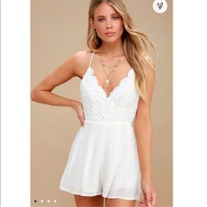 Lulu’s Star Spangled Ivory Backless Lace Romper